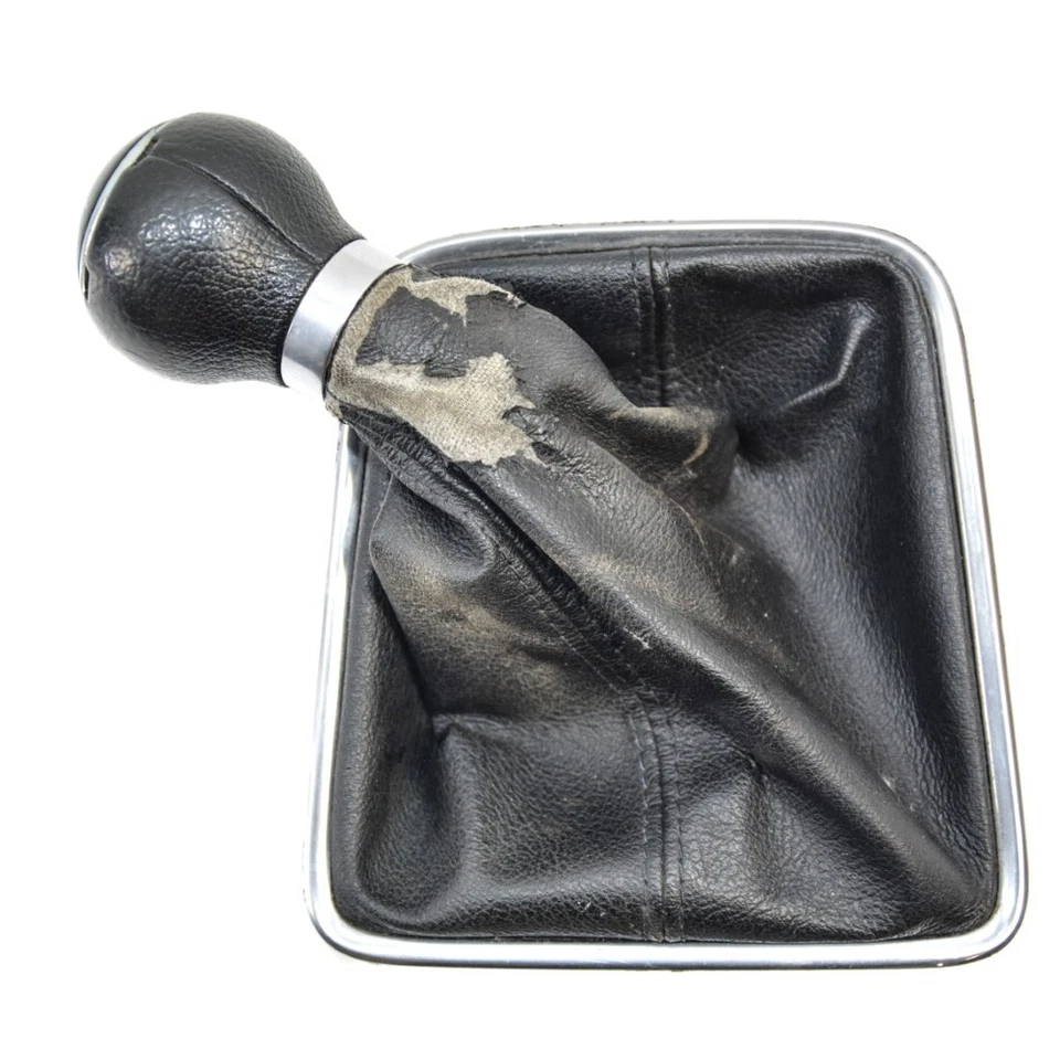 Volkswagen Golf V Plus 2004-2008 Leather Gear Knob With Trim - Image 3 of 3