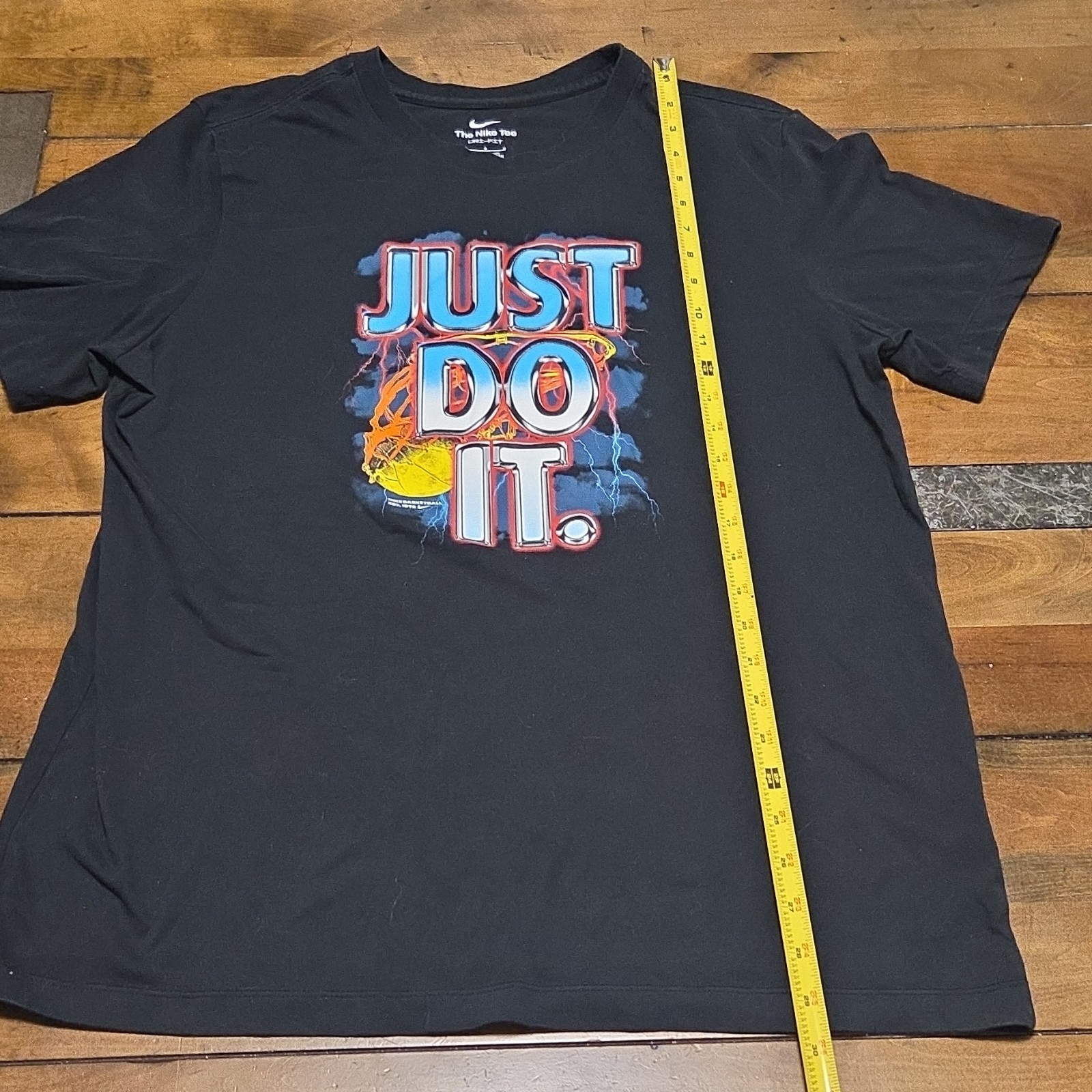 Nike Basketball Dri FIT Just Do It Hoop Graphic Tee Shirt Mens Large Black image 4