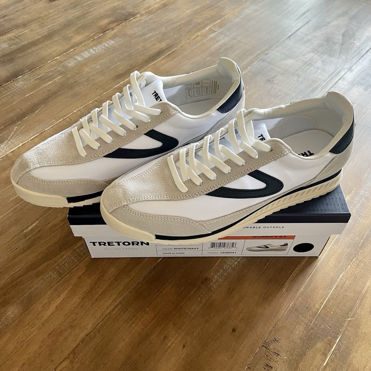 Tretorn Rawlins 2.0 Lace-Up Jogging Sneakers Samba Veja Designer Tretorn Rawlins 2.0 Lace-Up Jogging Sneakers sz 9 Sweden  main image 2