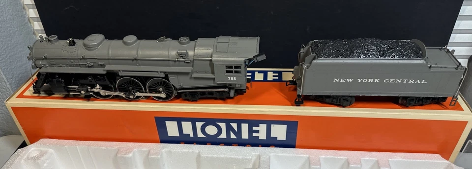 NIB Lionel O Gauge 6-18002 New York Central 4-6-4 Hudson Steam Loco NYC #785 - Image 2 of 4