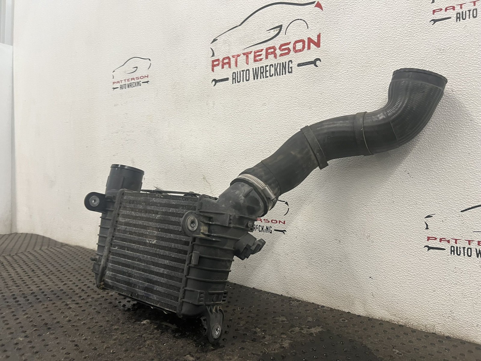 03-10 BENTLEY CONTINENTAL 6.0 LEFT DRIVER SIDE TURBO INTERCOOLER