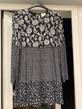 Sézane Silk Blend Floral Mini Dress - Navy/White - Size FR 40 (UK 12)