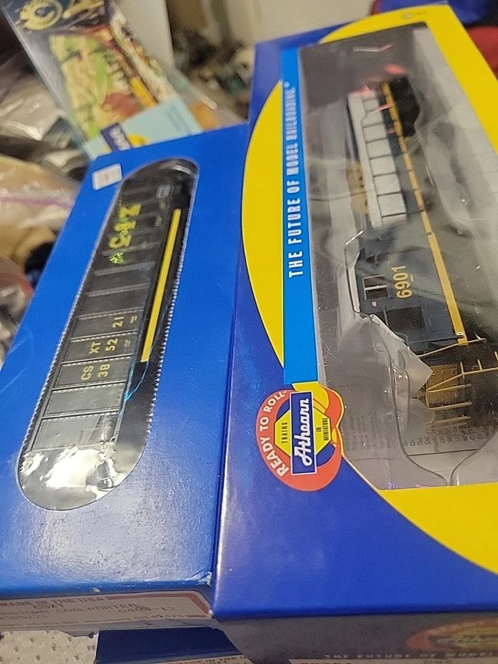 Athearns Csx Locomotive #6901 An E&C  Shops Johnston Coalporter Csx Frieght Cars - Image 2 of 4