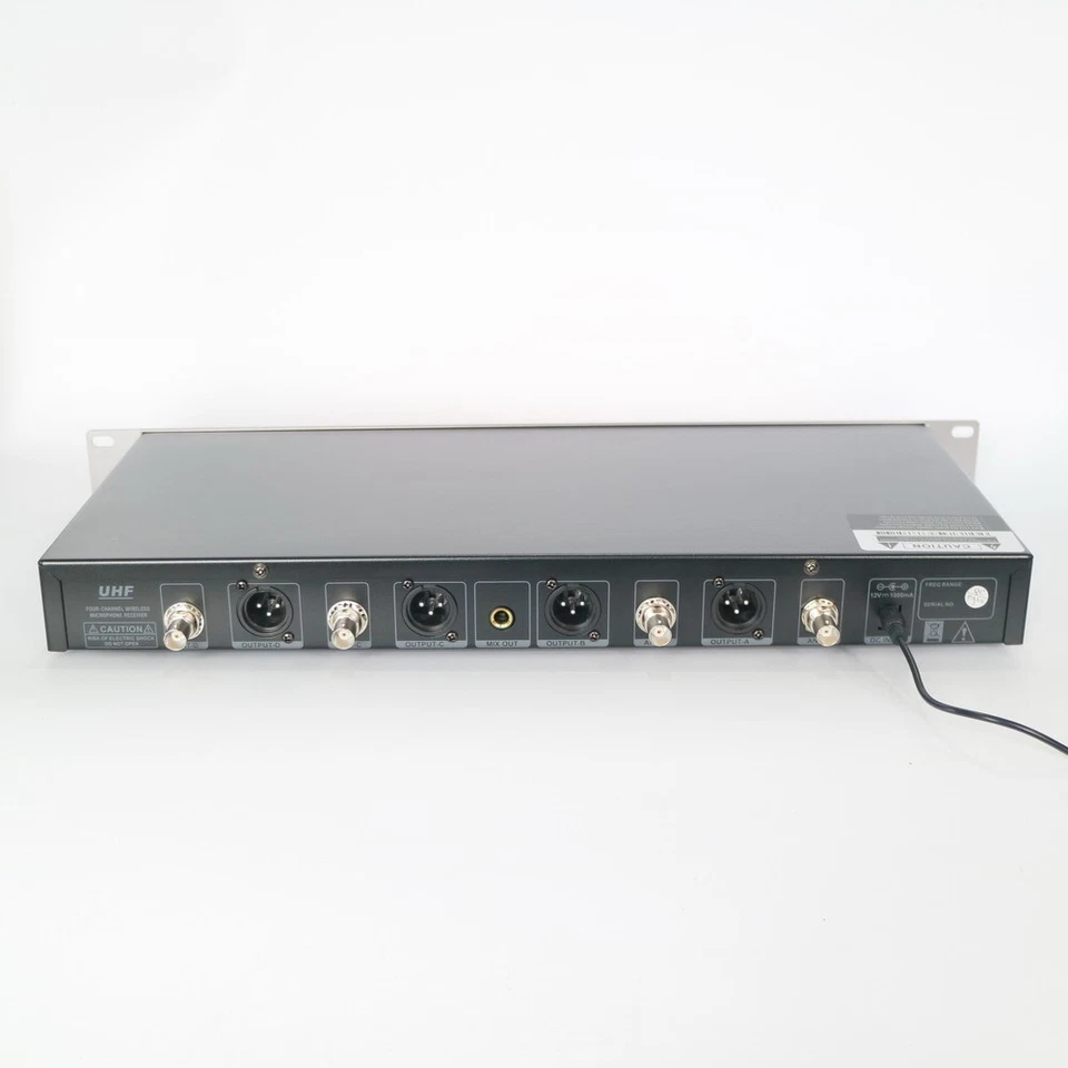 SKM9000 4-Channel Digital Wireless Microphone System MiCWL G900 4 Handheld - Image 2 of 3