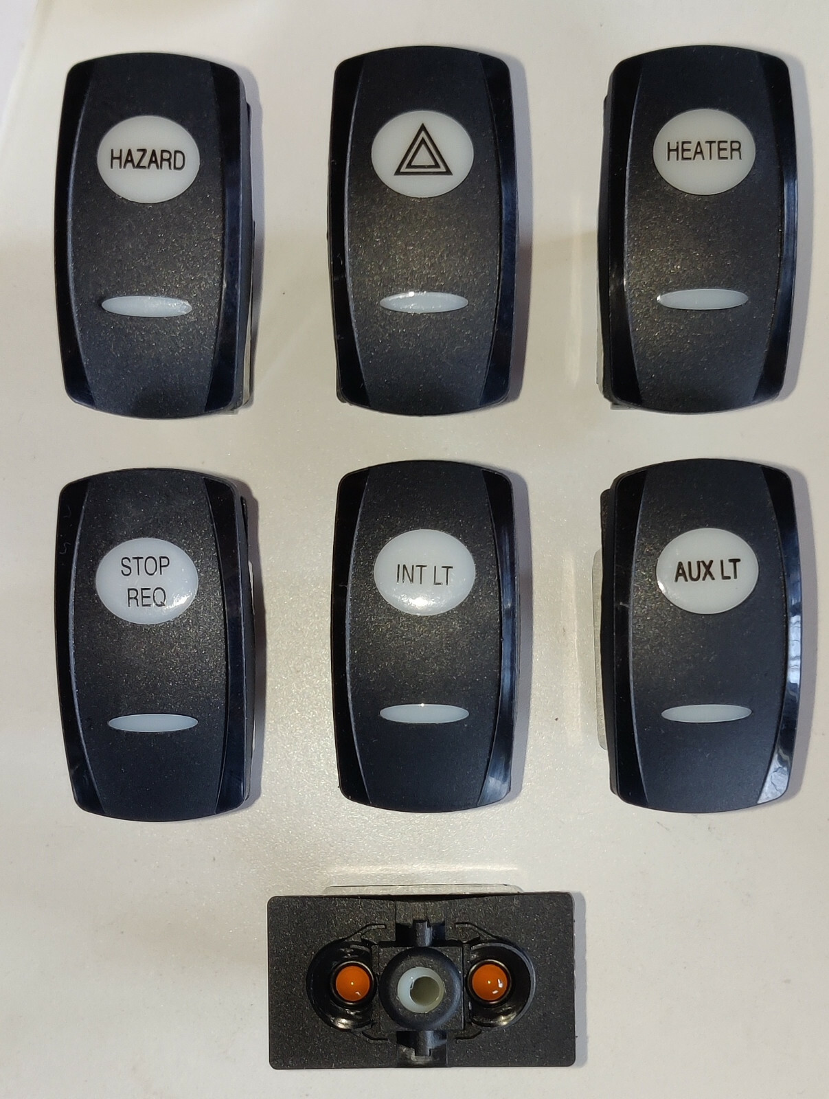 Carling V1D1 On/Off 20A 12V Rocker Switch 2x Amber LEDs Contura V Bus