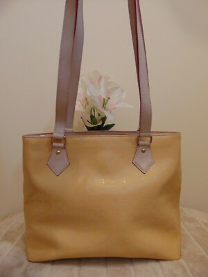 ARCADIA Patent leather Embossed Purse Tote Bag