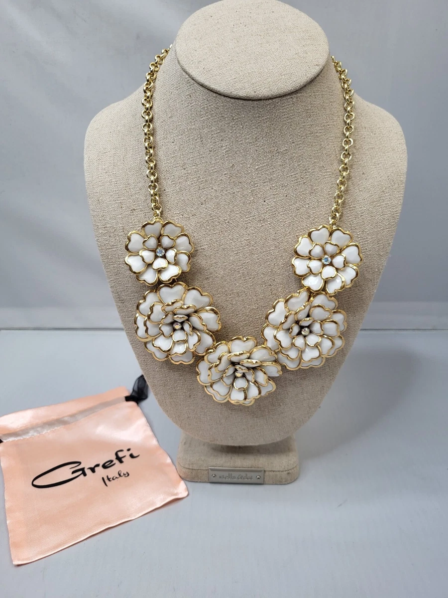 Floral necklace hotsell gold