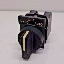 TELEMECANIQUE ZBE-101 3 POSTION SELECTOR SWITCH