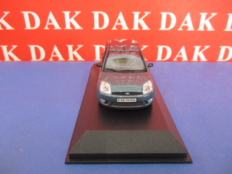 Die cast 1/43 Modellino Auto Ford Fiesta MK.V 5 porte Green M. 2002 - Immagine 3 di 4