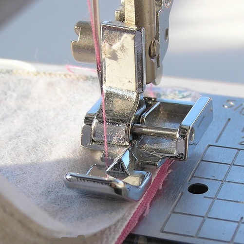 Genuine Brother Sewing Machine Double Sided Zip ZIPPER Foot I Clip on