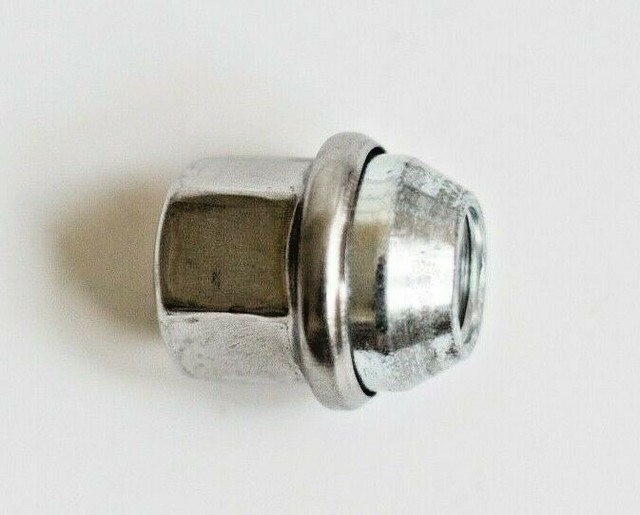 Lug Nut Dodge Charger Challenger Magnum Chrysler 300 OEM Mopar | eBay