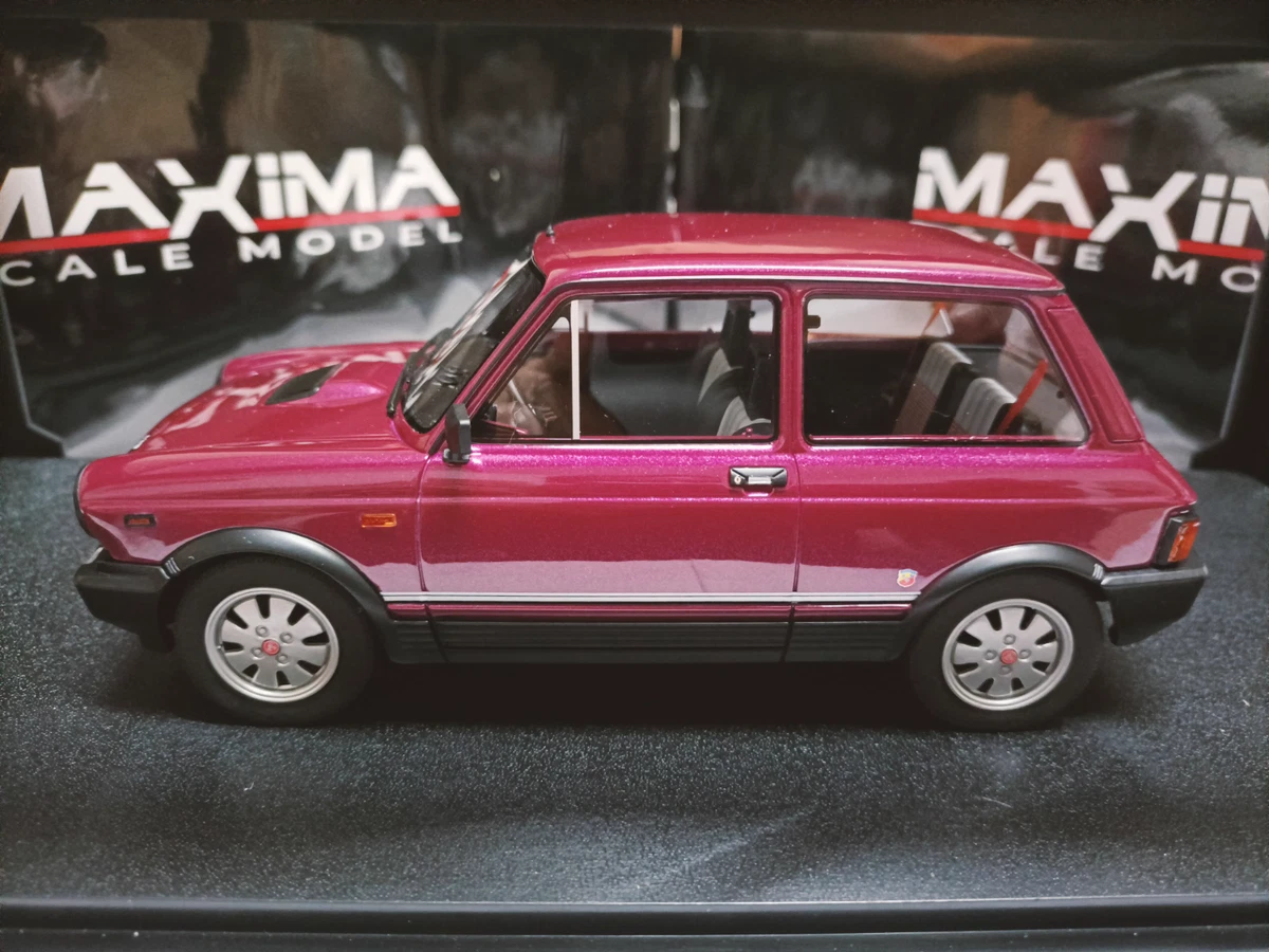 AUTOBIANCHI A112 赤 ミニカー 1:18 Solido 1:18 1980 Autobianchi A112 MK5 Abarth (Red) - M & J