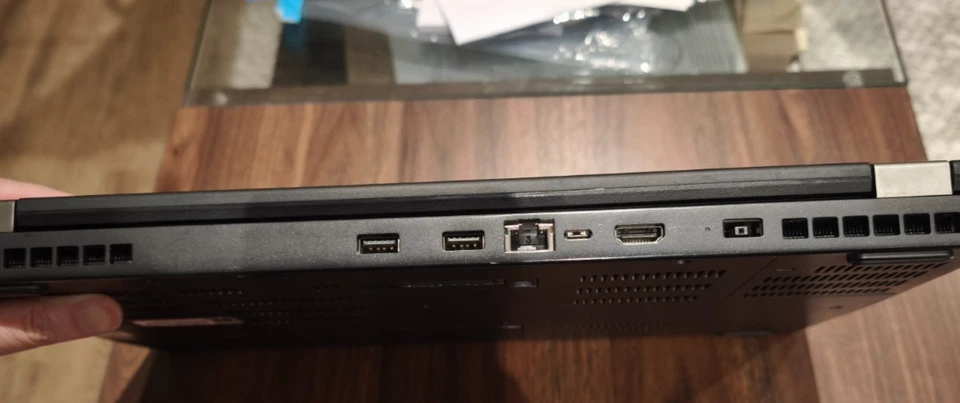 Lenovo ThinkPad P50 · i7-6820HQ · 64GB · 512GB, photo 3 of 5