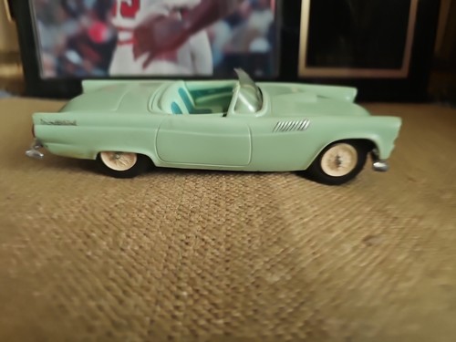 Ford T-Bird 1955 verde AMT convertible de 2 puertas fricción Thunderbird coche promocional - Imagen 4 de 23