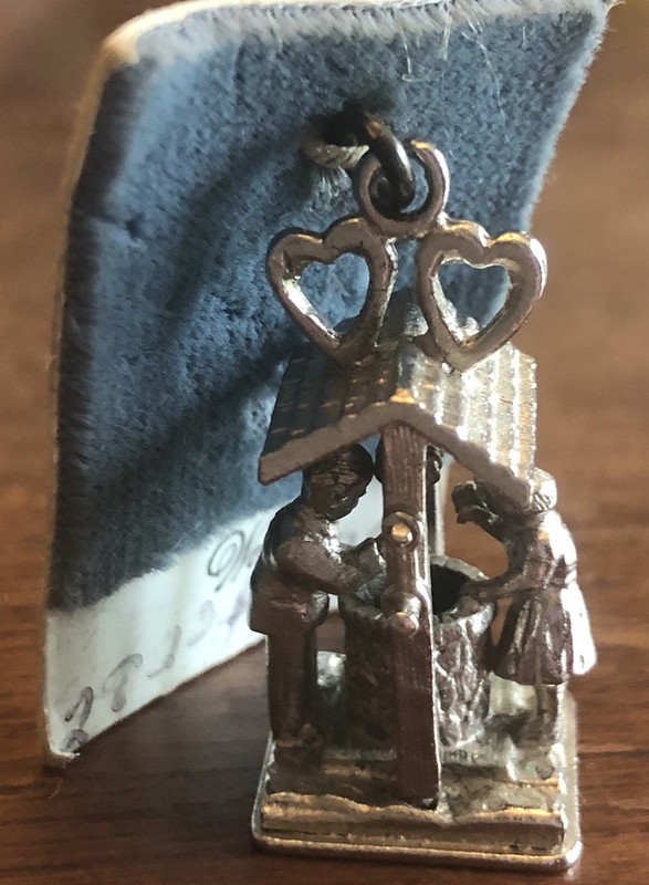 Vintage Wells Sterling Silver Couple At Wishing Well Charm Man Woman Hearts