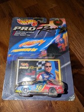 Team Hot Wheels Pro Racing Car 1st Edition Ted Musgrave 16 Thunderbird 1997 NWT