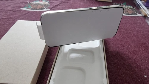 Iphone 16 Pro 128GB New - Picture 4 of 7