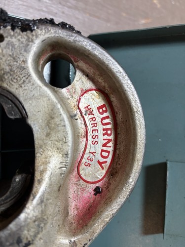 BURNDY HYPRESS Y35 Hydraulic Hand Crimper Tool w/ Metal Case