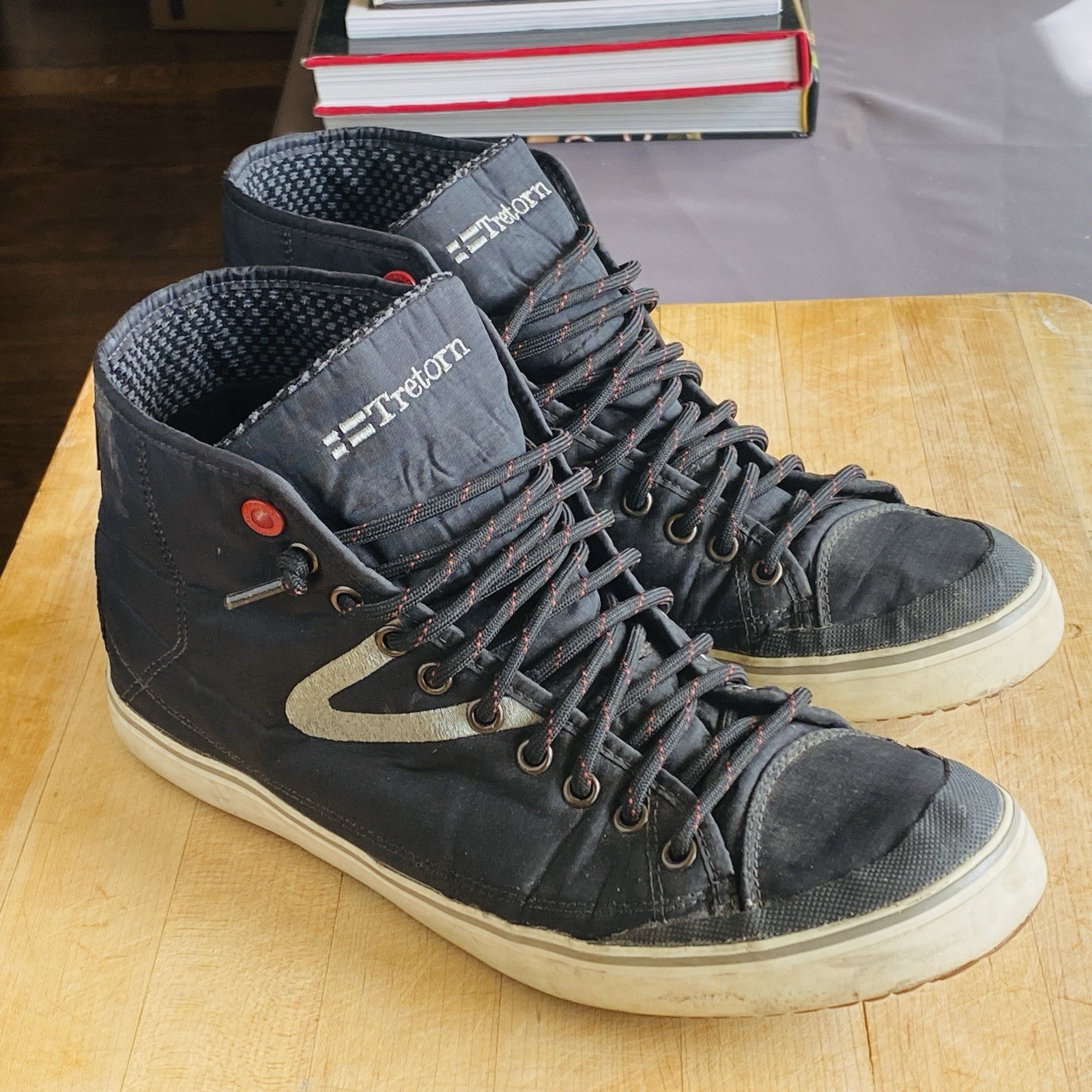 Tretorn Skymra Mid SL GTX Black Sneaker Boots Leather Toe Men’s Size 10 71dz1-ByVfL.jpg main image 4