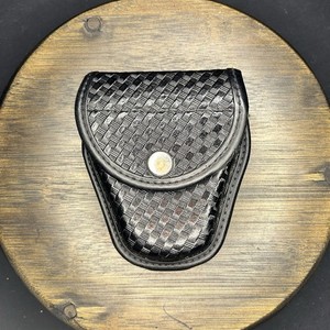 Bianchi Handcuff Case 7900 With Chrome Snap Basket Weave AccuMold Size 1