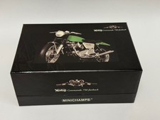1/12 Minichamps Norton Commando 750 Fast Back in Green  122132000 ABG105