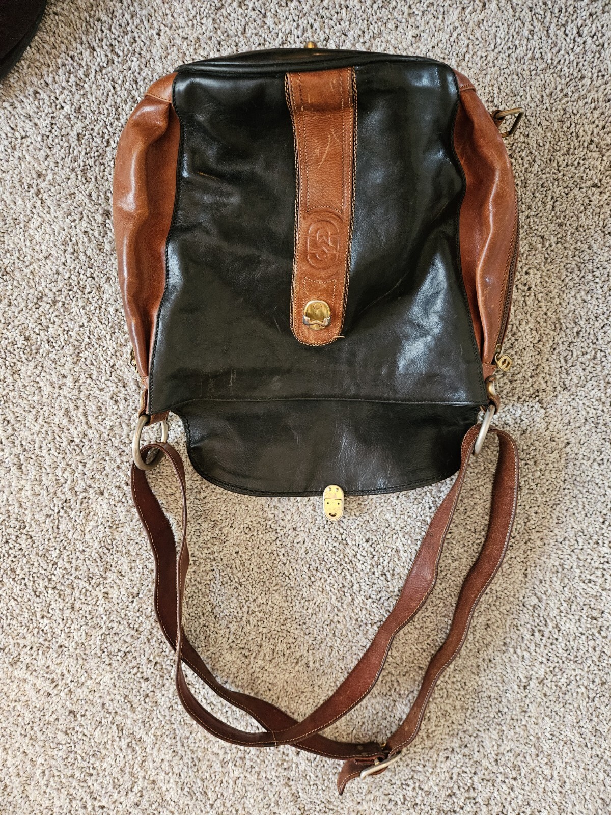 Picture 11 of 24