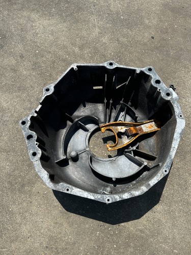 1989-96 C4 Corvette Magnesium Bell Housing W/ZF 6 Speed, W/Fork; P/N 10126448 - Picture 8 of 8