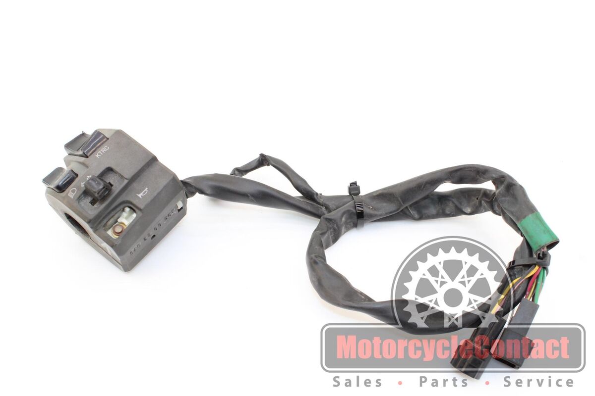 13-18 ZX6R 636 LEFT CONTROL SWITCH HEADLIGHT HORN BLINKER 13-18 ZX6R 636 LEFT CONTROL SWITCH HEADLIGHT HORN BLINKER