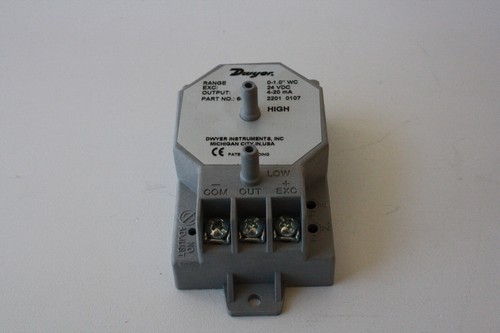 Dwyer 668-3 Differential Pressure Transmitter 668 BLOW OUT CLEARANCE PRICED - Picture 6 of 7