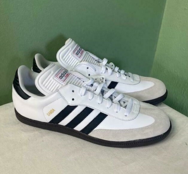 classic indoor soccer shoes