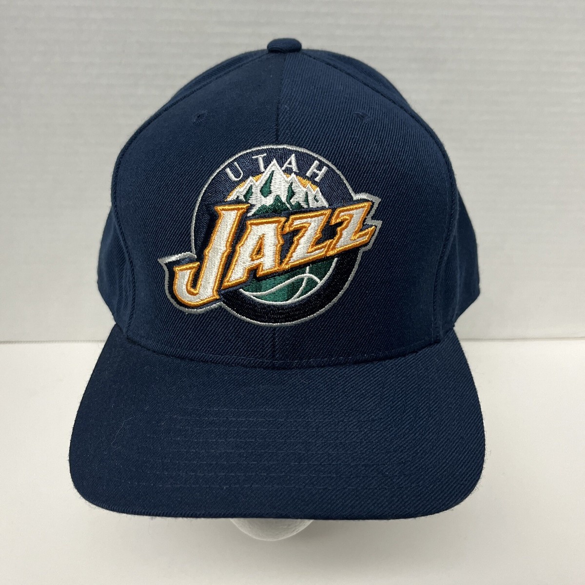 Utah Jazz Vintage Nba Caps NWT Authentic NBA Utah Jazz Vintage