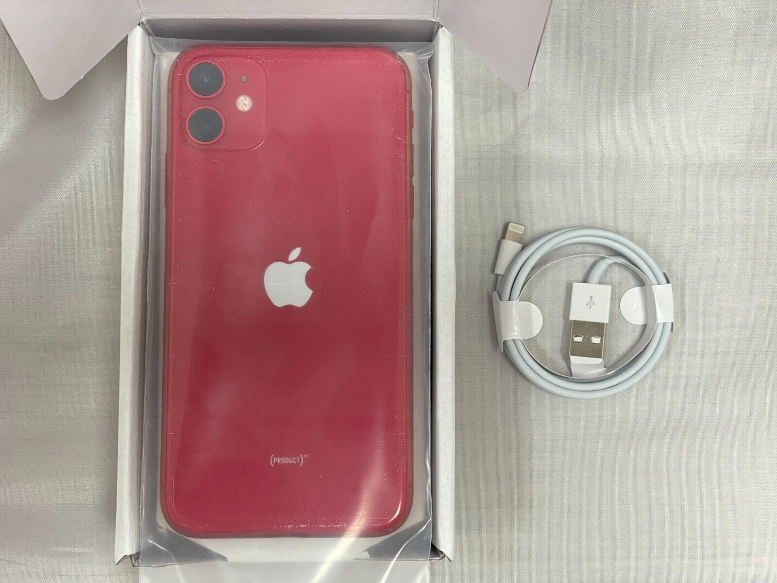 fajance Paradis hovedpine Apple iPhone 11 64GB - (Product)Red - Unlocked Fully Functional - Fair  Condition | eBay