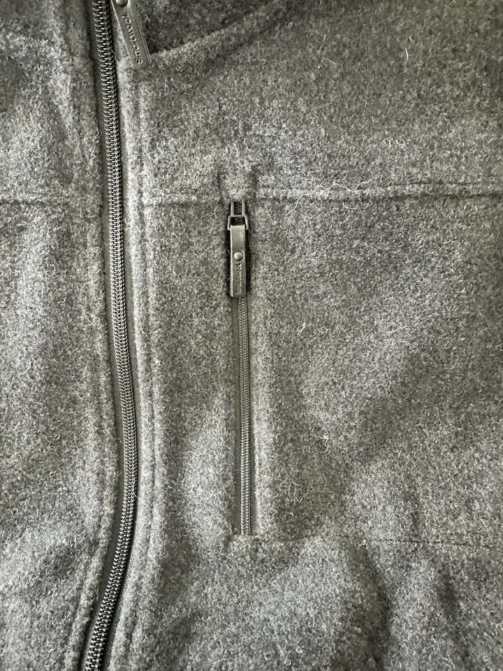 New Men’s SMARTWOOL Hudson Trail Fleece Vest w/ Pockets Wool Blend XXL Charcoal - Image 4 of 4