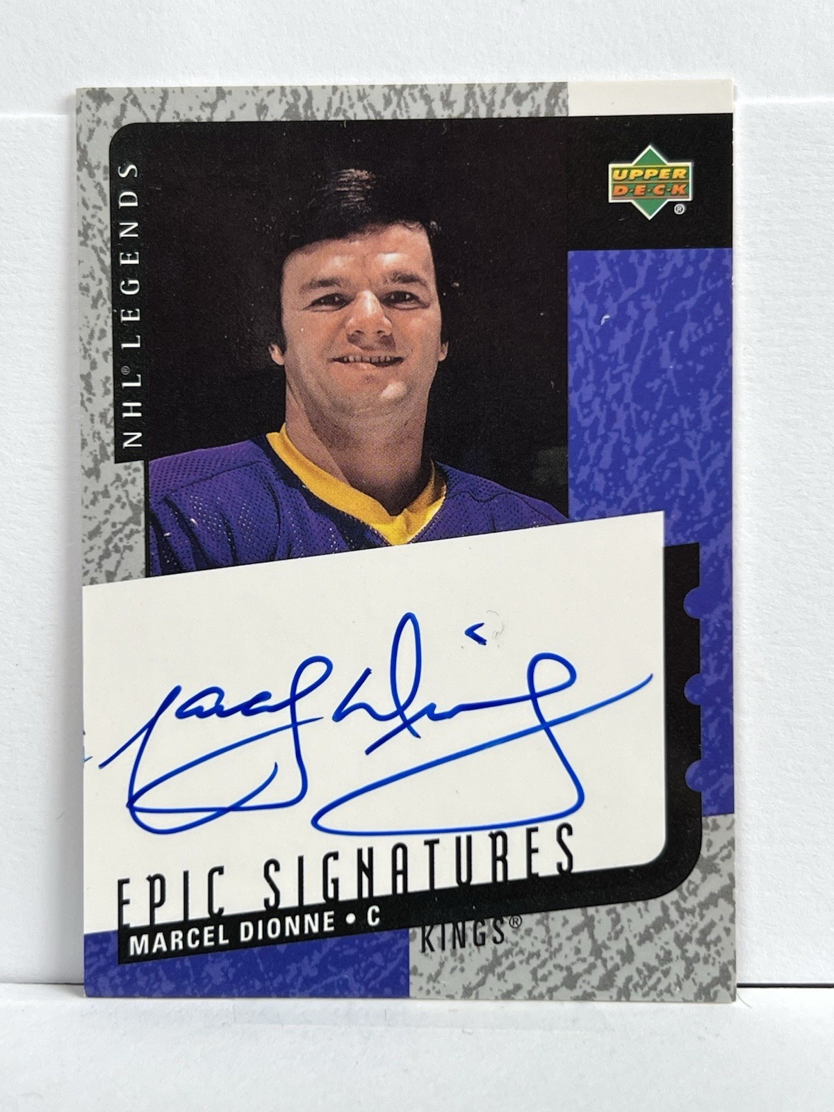 2000-01 Upper Deck Legends Epic Signatures Marcel Dionne #MD Auto HOF