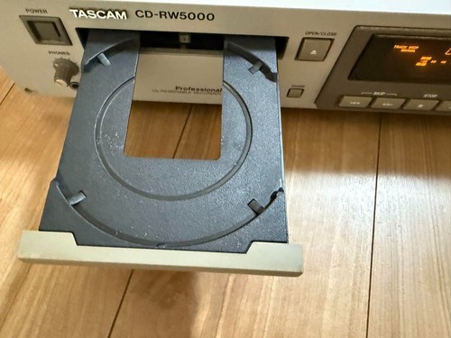 Tascam CD-RW5000 Professional CD Rewritable Recorder Audio Operation Confirmed - Picture 4 of 6
