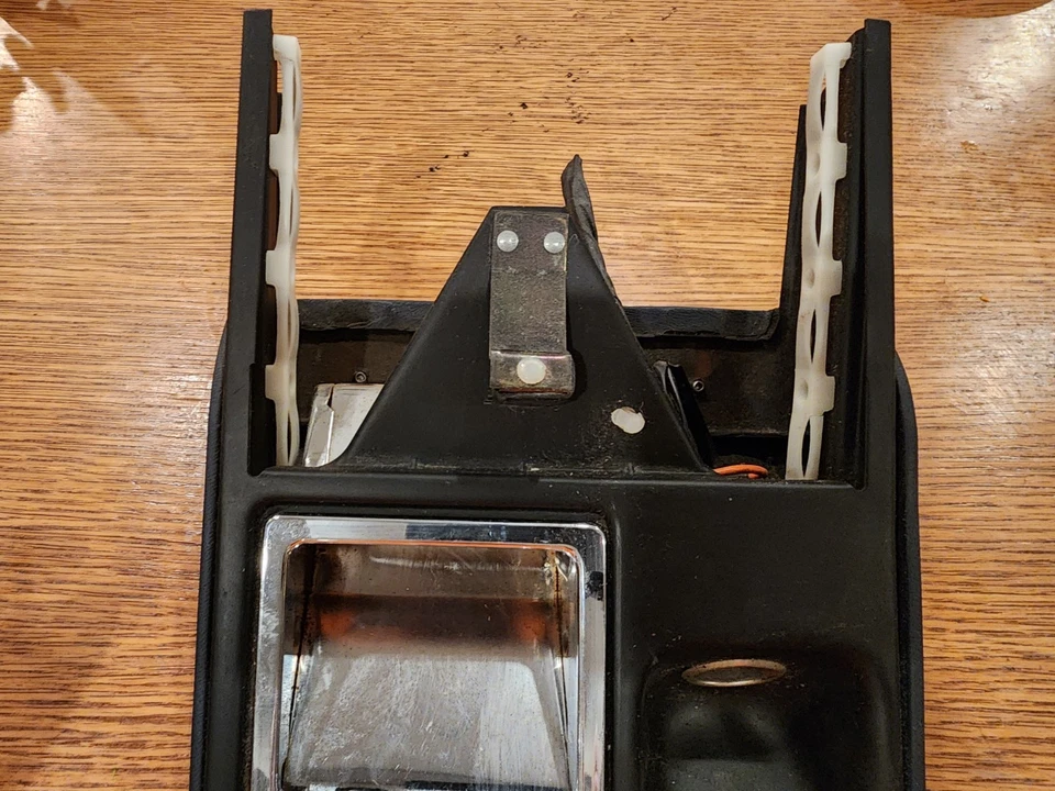 1980-1985 OLDSMOBILE Olds Delta 88 98 CUSTOM CRUISER Ash Tray Dark Blue OEM - Image 3 of 4