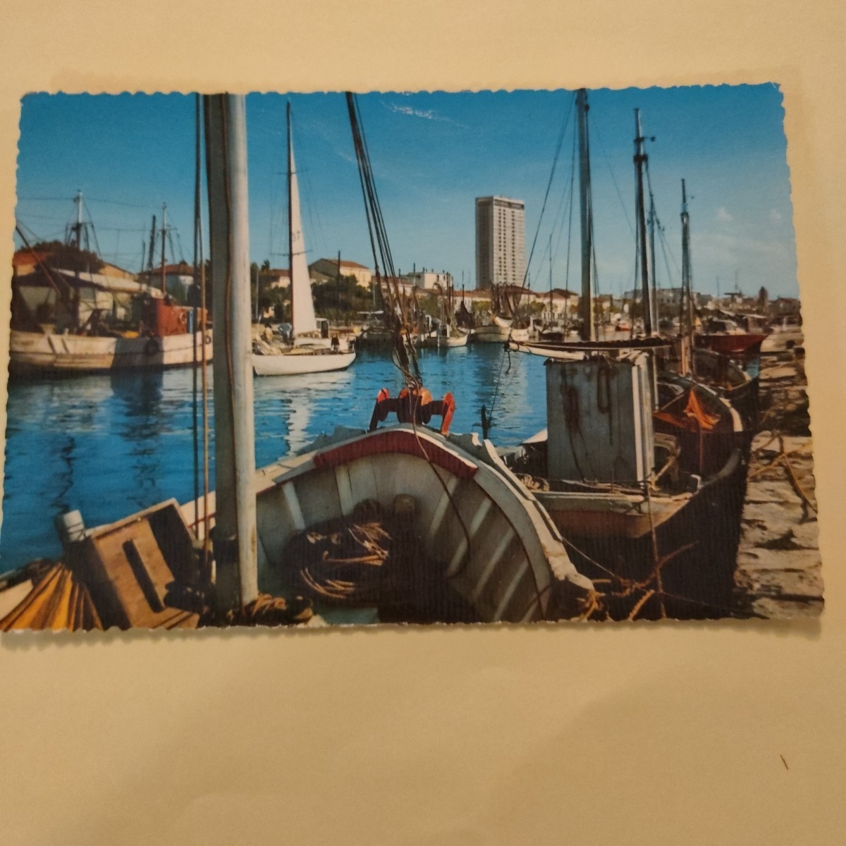 RIMINI PORTO CANALE - CARTOLINA A COLORI SCRITTA - ANSICHTSKARTE  - COLLEZIONE