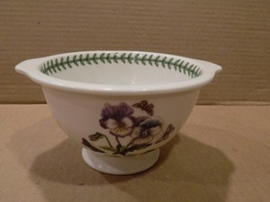 Portmerion England The Botanic Gardens 6 1/2" Salad or Mixing Bowl Pansy
