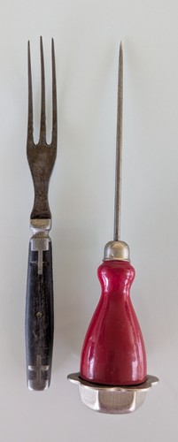 VTG. RED ICE PICK & BLACK FORK LOT OF 2