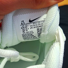 Nike Air Max Plus TN Herren Sneaker Weiß EU 42 Low Top Schnürung Dämpfung