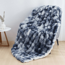 Faux Fur Throw Blanket for Couch Luxury Fluffy Thick Bubble Blanket