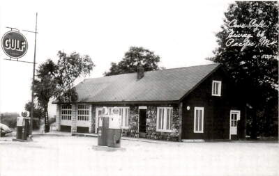 GULF, Cove Cale, Hiway, St. Clair Historical Museum, Cave Cafe, Postcard