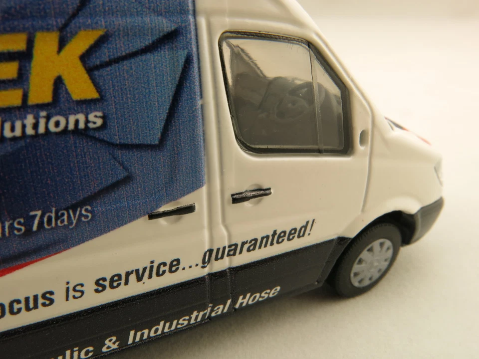 Conrad Australian Mercedes Benz Sprinter Service Van Pirtek Fluids 1610-11 1:50 - Image 4 of 4