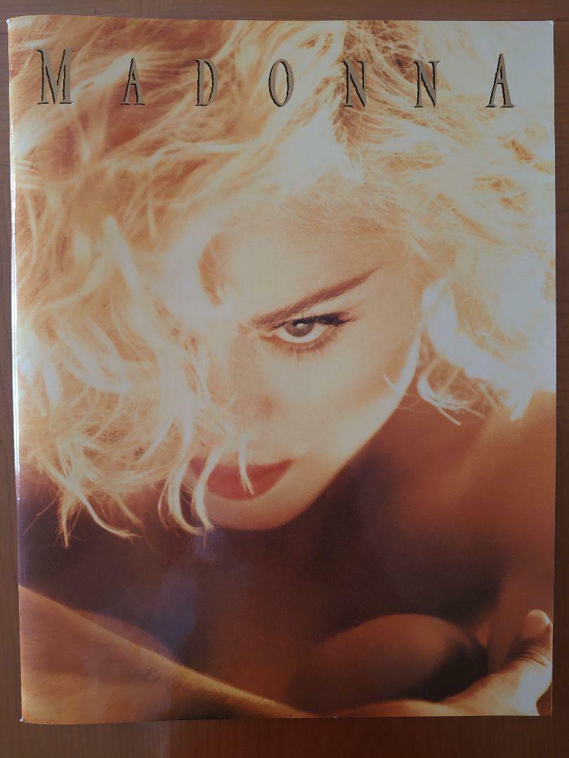 MADONNA Live Booklet BLOND AMBITION WORLD TOUR in Japan 1990 Live