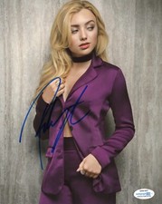 Peyton List Sexy Cobra Kai Autographed Signed 8x10 Photo ACOA