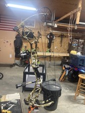 Bear the Hunting Public Adapt + Bow Mossy Oak Bottomland, 45-60 RH