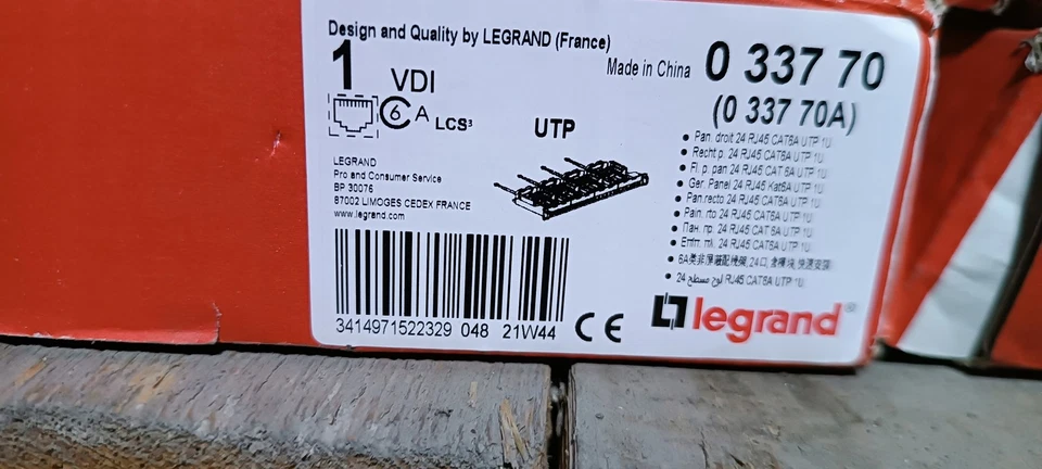 Panel de conexión Legrand 033770 LCS 1U 24x RJ45 Cat.6A UTP 1 unidad - Imagen 3 de 3
