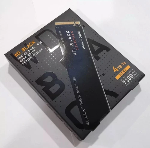 Western Digital WD Black SN850X 4TB - Gen 4 7300 MB/s M.2 2280 PCIe NVMe SSD