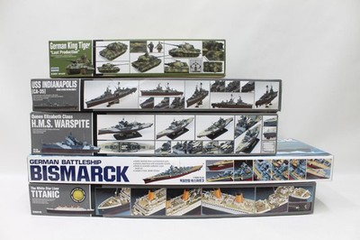 Academy Hobby Kits Battleship Lot w/ Tanker - 5 Box Set w/ Titanic, Bismarck