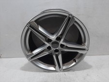 2016 AUDI A4 8.0JX18H2  6W0601025R 